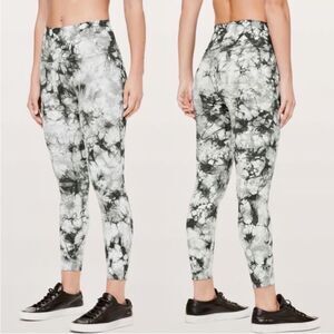 Lululemon Wunder Under Hi-Rise 7/8 Tight, Dual Shibori Full-On Luxtreme 25", 8